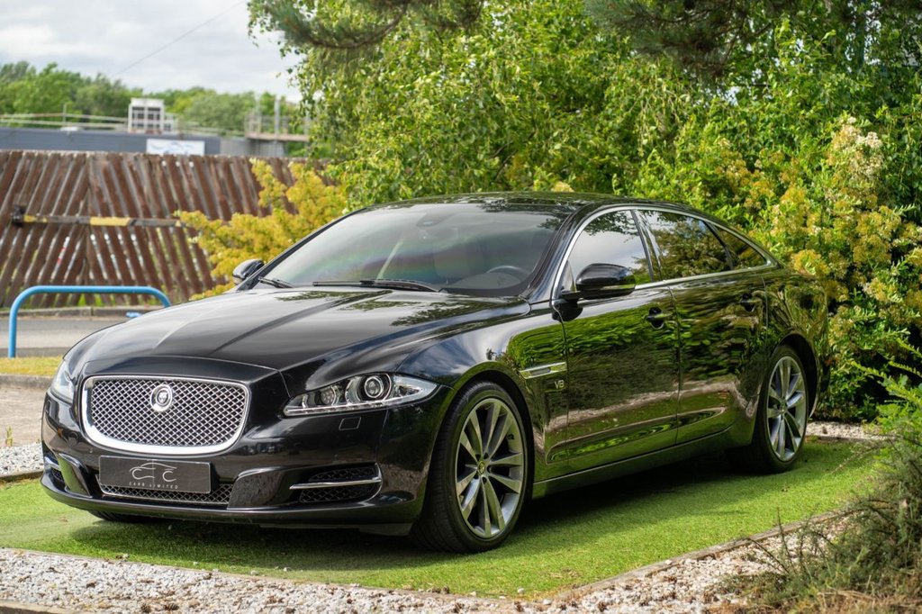 USED 2012 61 JAGUAR XJ JAGUAR XJ L 5.0 PETROL AUTO IMMACULATELY PRESENTED LEFT HAND DRIVE LONG WHEEL BASE IDEAL FOR OVERSEAS PROPERTY OWNERS LUXURIOUSLY APPOINTED THROUGHOUT
