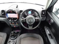 USED 2023 23 MINI COUNTRYMAN 1.5 Cooper Classic SUV 5dr Petrol Steptronic Euro 6 (s/s) (136 ps) NAV-PAN ROOF-CAMERA-CARPLAY