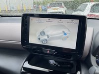 USED 2022 22 TOYOTA YARIS CROSS 1.5 VVT-h Excel SUV 5dr Petrol Hybrid E-CVT Euro 6 (s/s) (116 ps) Nav Camera Sensors Heated Seat