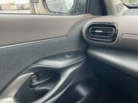 USED 2022 22 TOYOTA YARIS CROSS 1.5 VVT-h Excel SUV 5dr Petrol Hybrid E-CVT Euro 6 (s/s) (116 ps) Nav Camera Sensors Heated Seat
