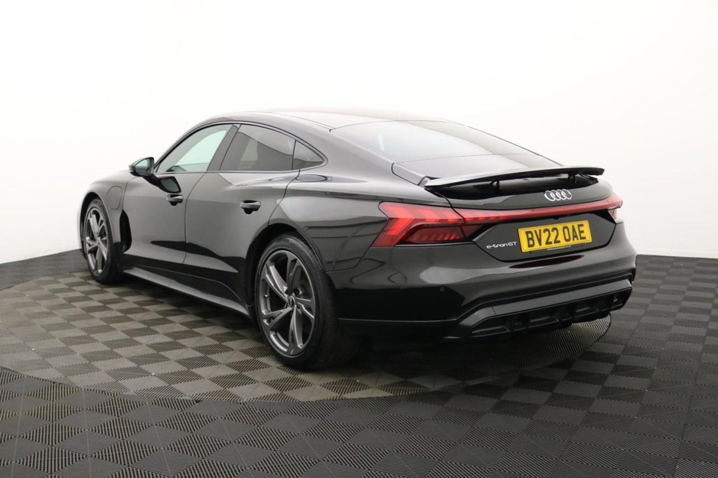 USED 2022 22 AUDI E-TRON GT 93.4kWh Saloon 4dr Electric Auto quattro (476 ps) Pan Roof, Car Play, Sat Nav