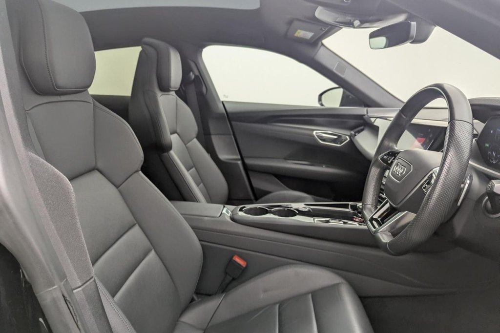 USED 2022 22 AUDI E-TRON GT 93.4kWh Saloon 4dr Electric Auto quattro (476 ps) Pan Roof, Car Play, Sat Nav