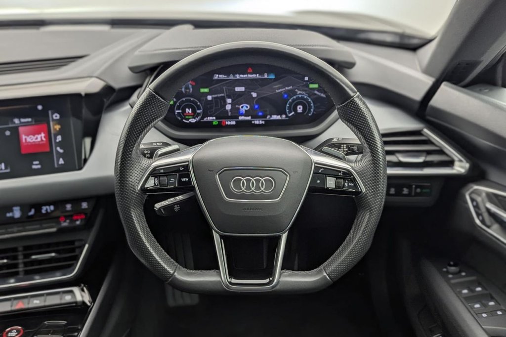 USED 2022 22 AUDI E-TRON GT 93.4kWh Saloon 4dr Electric Auto quattro (476 ps) Pan Roof, Car Play, Sat Nav