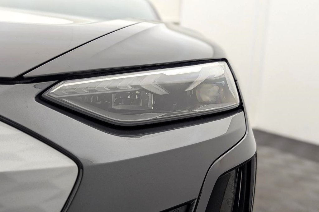 USED 2022 22 AUDI E-TRON GT 93.4kWh Saloon 4dr Electric Auto quattro (476 ps) Pan Roof, Car Play, Sat Nav