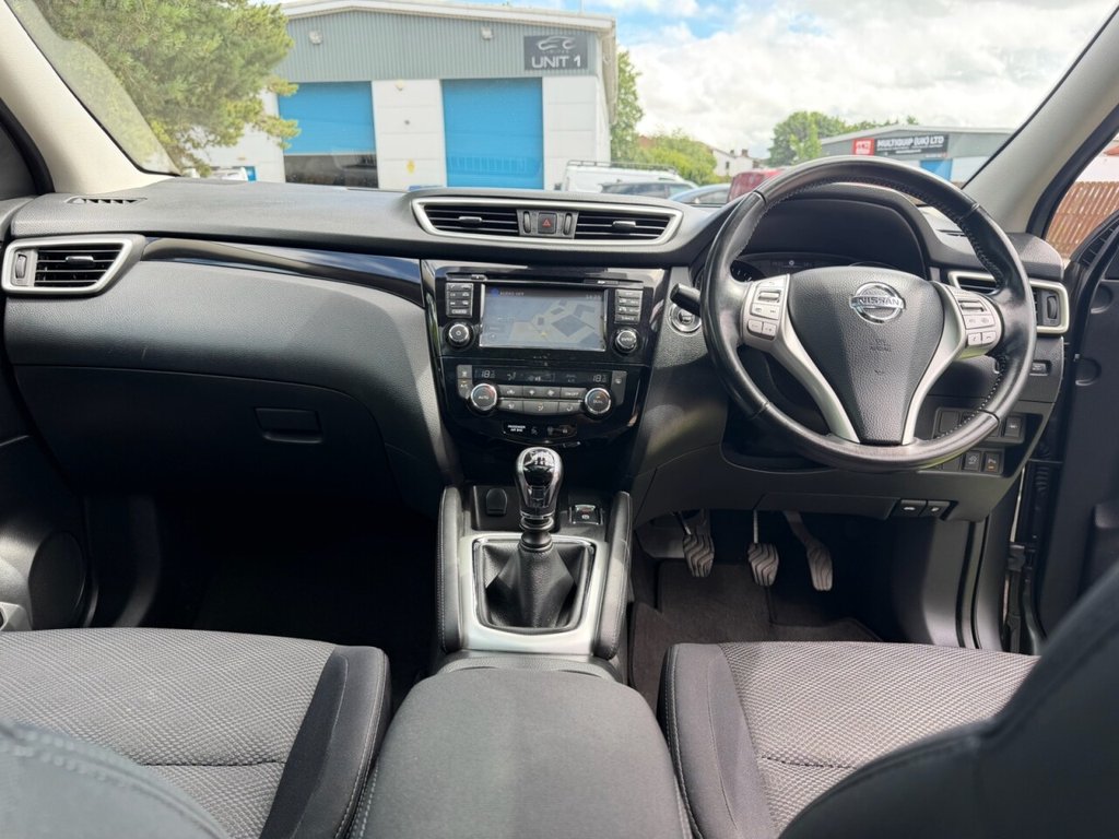 USED 2016 66 NISSAN QASHQAI 1.5 dCi N-Connecta SUV 5dr Diesel Manual 2WD Euro 6 (s/s) (110 ps) PAN ROOF, SATNAV, 360 CAMS