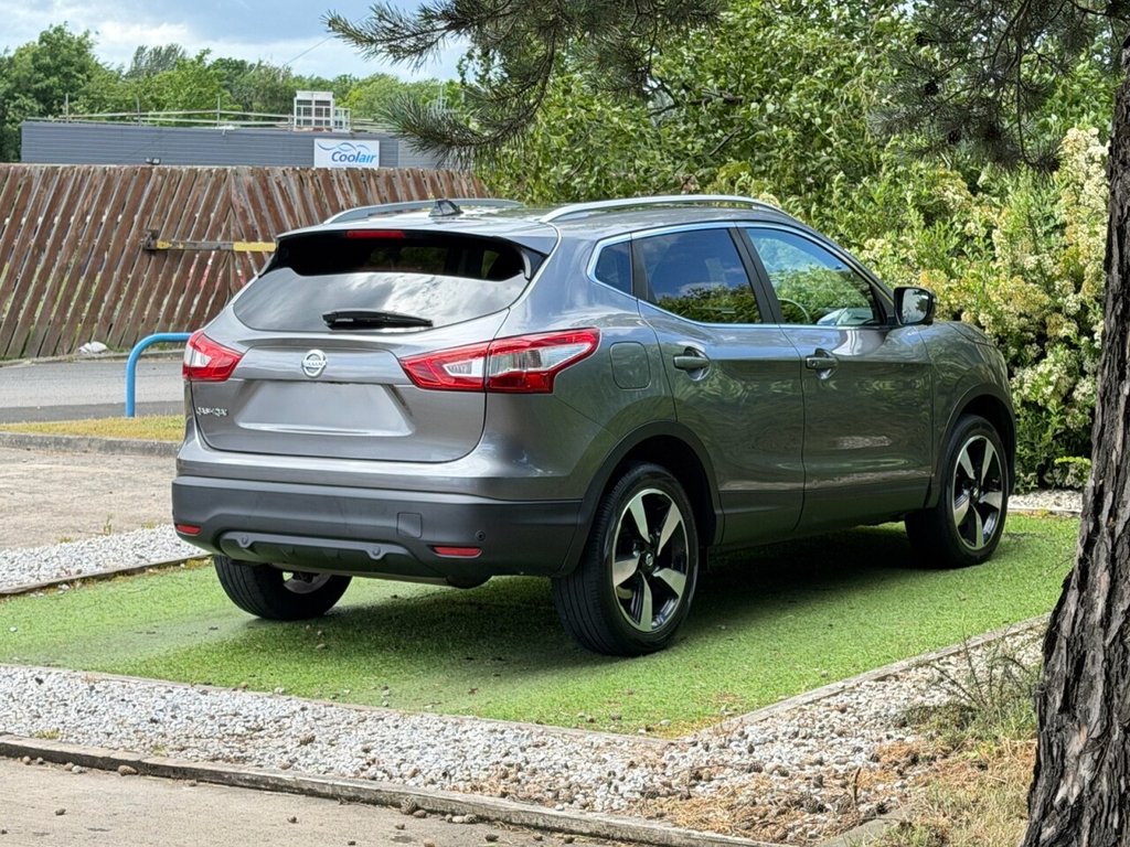 USED 2016 66 NISSAN QASHQAI 1.5 dCi N-Connecta SUV 5dr Diesel Manual 2WD Euro 6 (s/s) (110 ps) PAN ROOF, SATNAV, 360 CAMS