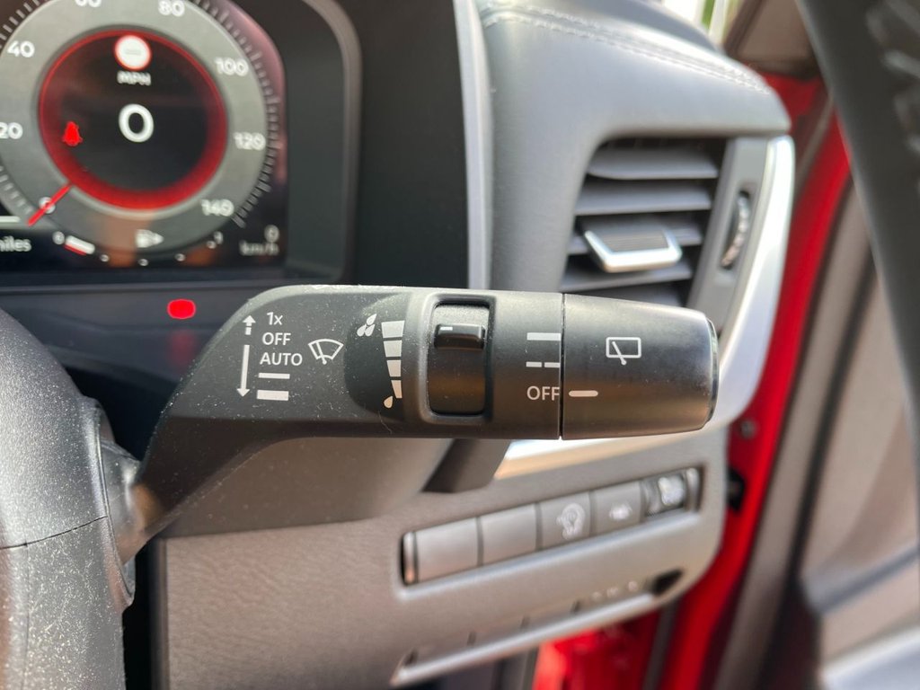 USED 2023 23 NISSAN QASHQAI 1.3 DIG-T MHEV N-Connecta SUV 5dr Petrol Hybrid Manual Euro 6 (s/s) (140 ps) 