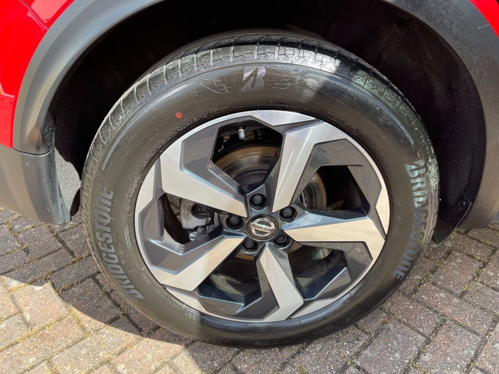 USED 2023 23 NISSAN QASHQAI 1.3 DIG-T MHEV N-Connecta SUV 5dr Petrol Hybrid Manual Euro 6 (s/s) (140 ps) 