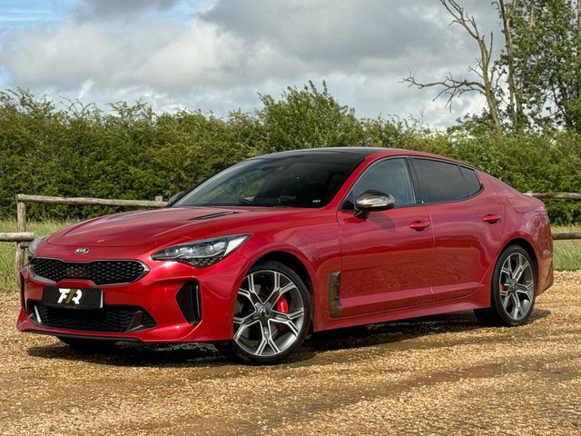View our KIA STINGER