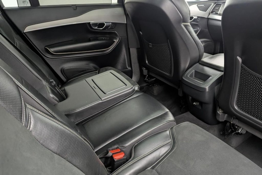 USED 2019 68 VOLVO XC90 2.0 D5 PowerPulse R-Design SUV 5dr Diesel Auto 4WD Euro 6 (s/s) (235 ps) **&pound;6,045 Of Optional Extras**