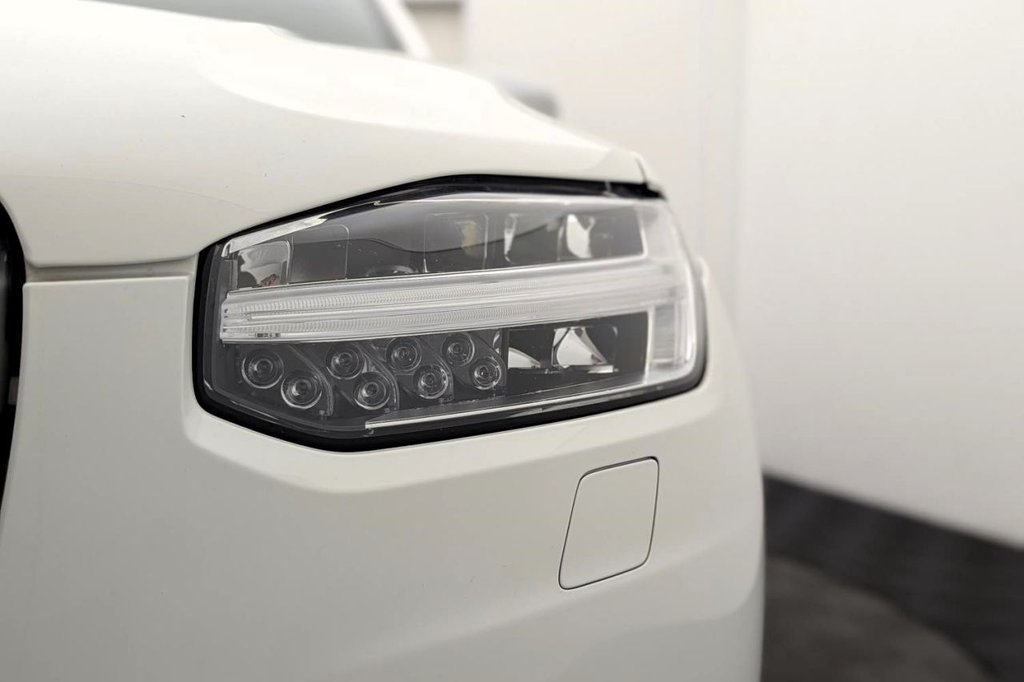 USED 2019 68 VOLVO XC90 2.0 D5 PowerPulse R-Design SUV 5dr Diesel Auto 4WD Euro 6 (s/s) (235 ps) **&pound;6,045 Of Optional Extras**