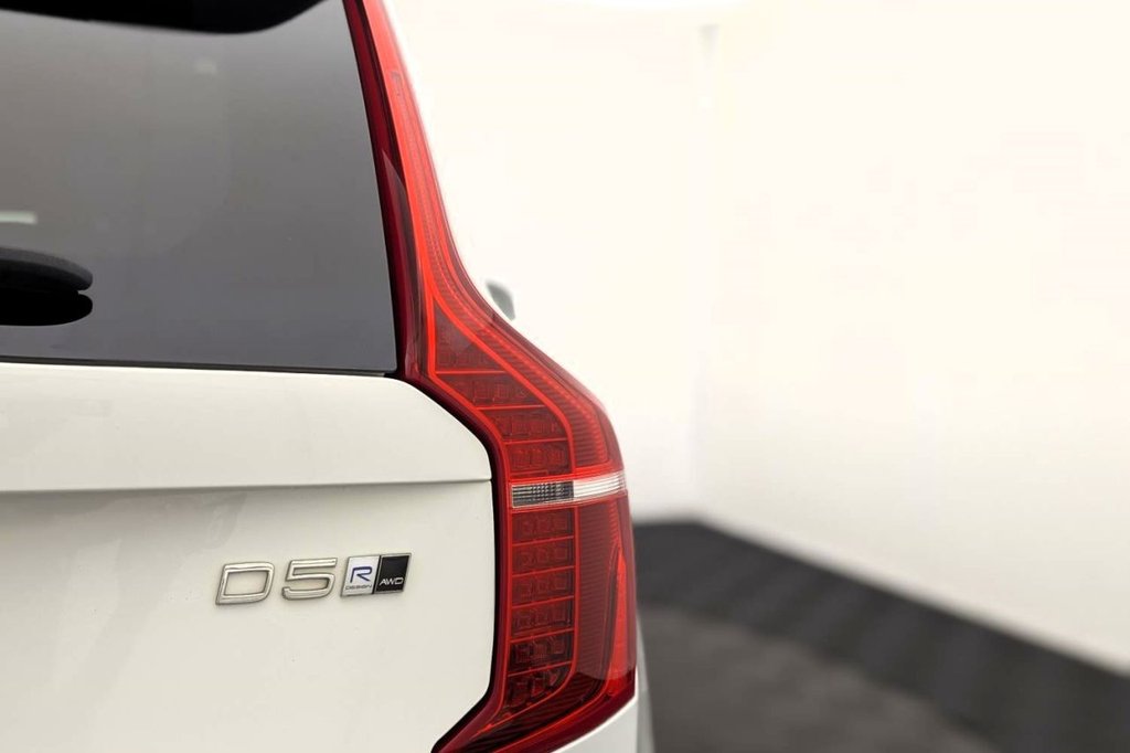 USED 2019 68 VOLVO XC90 2.0 D5 PowerPulse R-Design SUV 5dr Diesel Auto 4WD Euro 6 (s/s) (235 ps) **&pound;6,045 Of Optional Extras**