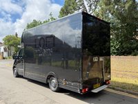 USED 2020 20 RENAULT TRUCKS MASTER 2.3L 129 BHP L4 XLWB 14FT GRP LOW CHASSIS LOW LOADER LUTON VAN AIR CON+EURO 6+BARN DOORS+