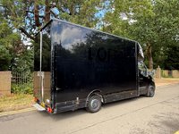 USED 2020 20 RENAULT TRUCKS MASTER 2.3L 129 BHP L4 XLWB 14FT GRP LOW CHASSIS LOW LOADER LUTON VAN AIR CON+EURO 6+BARN DOORS+