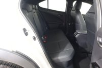 USED 2021 71 LEXUS UX 2.0 250h E-CVT Euro 6 (s/s) 5dr Reverse Camera, Heated Seats,