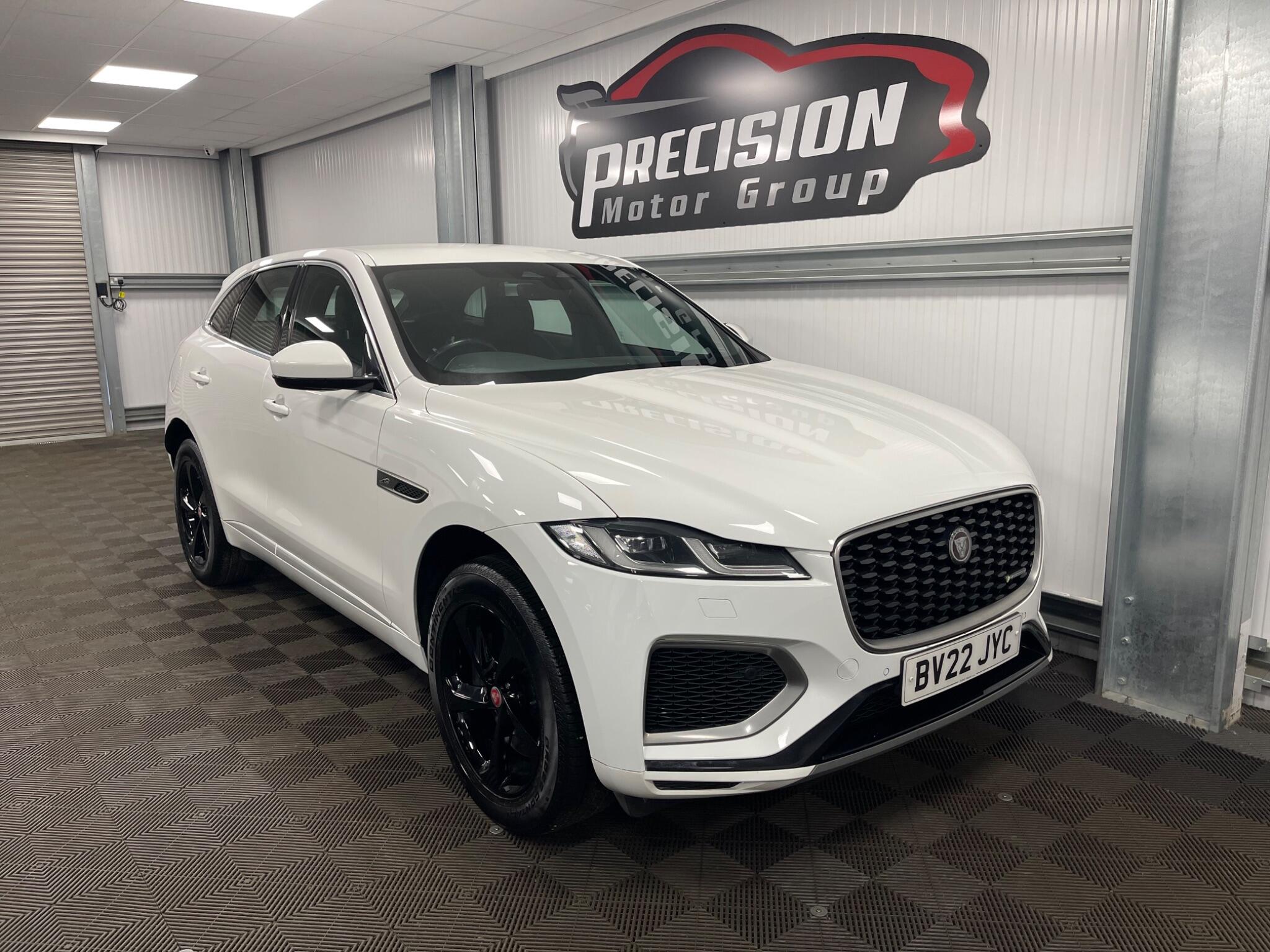 2022 Jaguar F-Pace — photo 1 of 5