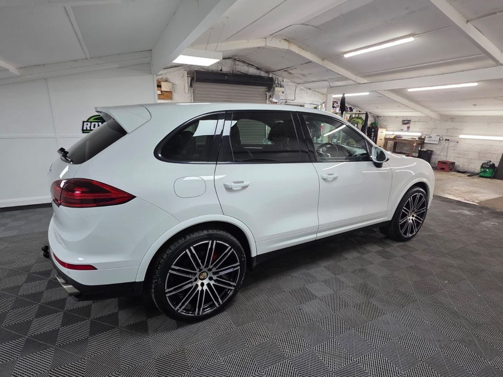 USED 2016 66 PORSCHE CAYENNE 3.0 TD V6 Platinum Edition SUV 5dr Diesel TiptronicS 4WD Euro 6 (s/s) (262 ps) Power Steering Plus!