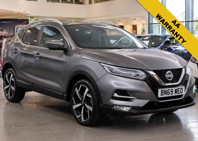 View our NISSAN QASHQAI