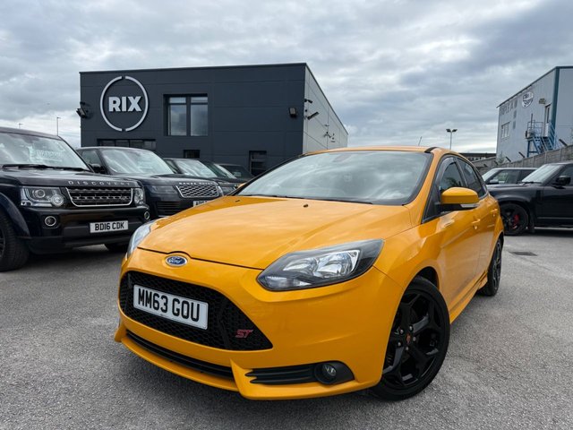 View our FORD FOCUS