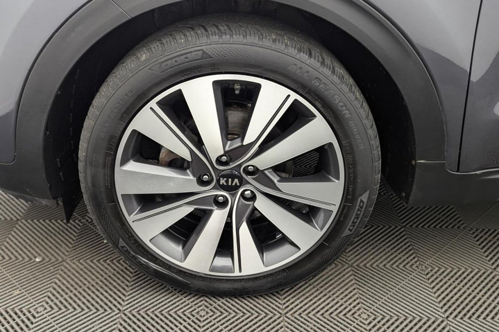 USED 2017 67 KIA SPORTAGE 1.7 CRDi 3 SUV 5dr Diesel Manual Euro 6 (s/s) (114 bhp) Pan Roof, Sat Nav, Car Play