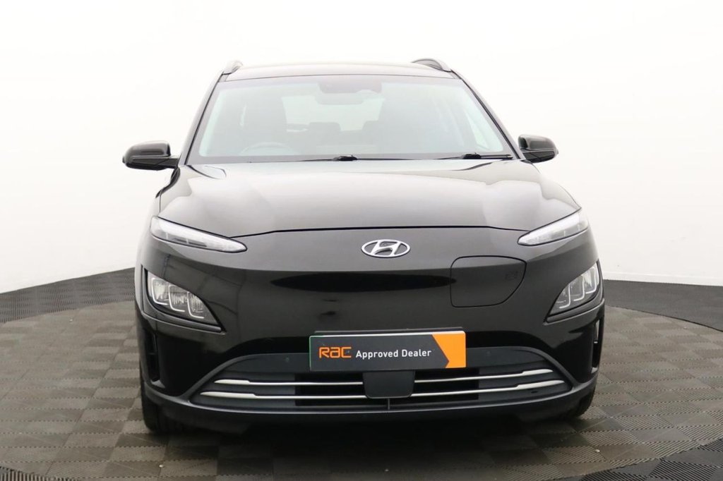 USED 2021 21 HYUNDAI KONA 64kWh Premium SUV 5dr Electric Auto (10.5kW Charger) (204 ps) Sat Nav, Keyless, Rear Camera
