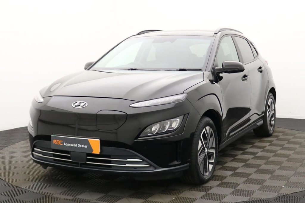USED 2021 21 HYUNDAI KONA 64kWh Premium SUV 5dr Electric Auto (10.5kW Charger) (204 ps) Sat Nav, Keyless, Rear Camera