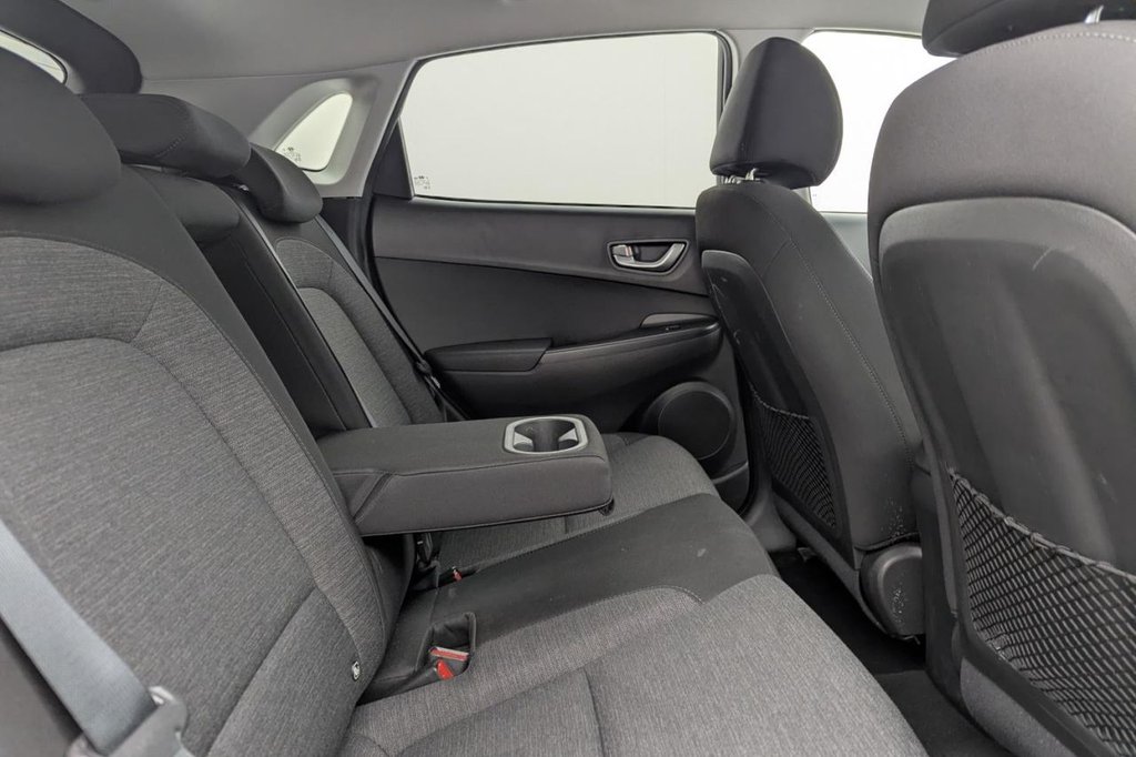 USED 2021 21 HYUNDAI KONA 64kWh Premium SUV 5dr Electric Auto (10.5kW Charger) (204 ps) Sat Nav, Keyless, Rear Camera