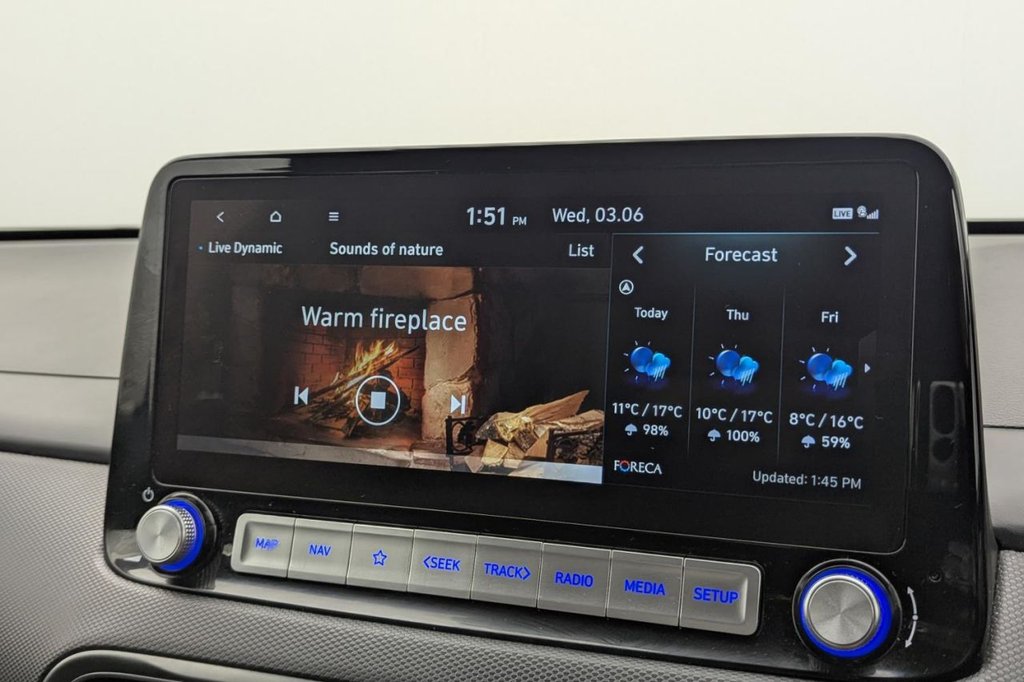 USED 2021 21 HYUNDAI KONA 64kWh Premium SUV 5dr Electric Auto (10.5kW Charger) (204 ps) Sat Nav, Keyless, Rear Camera