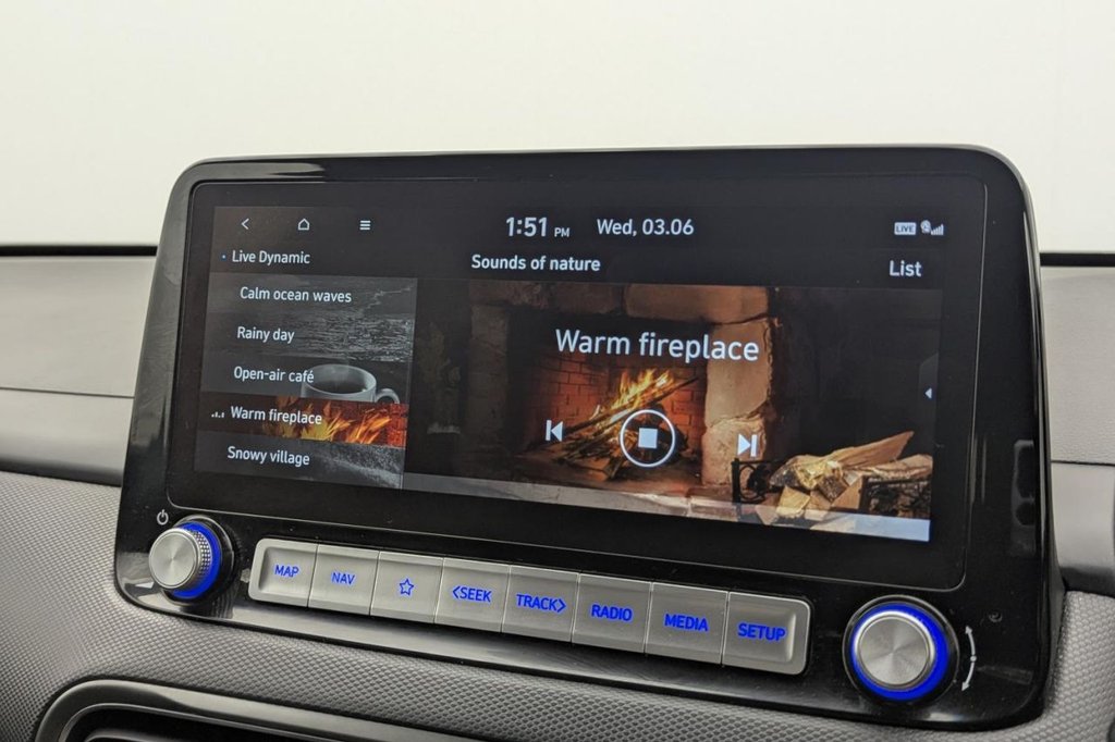 USED 2021 21 HYUNDAI KONA 64kWh Premium SUV 5dr Electric Auto (10.5kW Charger) (204 ps) Sat Nav, Keyless, Rear Camera