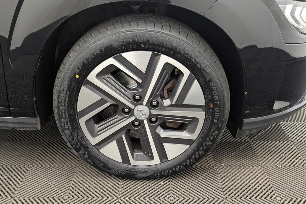 USED 2021 21 HYUNDAI KONA 64kWh Premium SUV 5dr Electric Auto (10.5kW Charger) (204 ps) Sat Nav, Keyless, Rear Camera