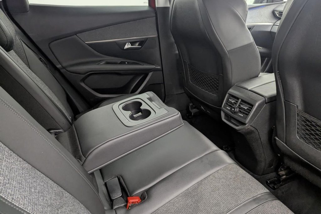 USED 2020 PEUGEOT 3008 1.2 PureTech GPF Allure SUV 5dr Petrol EAT Euro 6 (s/s) (130 ps) Car Play, Sat Nav, 18"Alloys