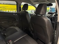 USED 2017 17 FORD ECOSPORT 1.0T EcoBoost Titanium SUV 5 Door Petrol Manual White 2WD Euro 6  HEATED SEATS+REAR SENSORS+CD PLAYER