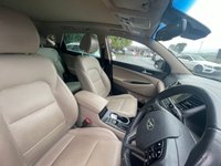 USED 2016 66 HYUNDAI TUCSON 2.0 CRDi Premium SE SUV 5dr Diesel Auto 4WD Euro 6 (185 ps) 2 FORMER KEEPER+GOOD HISTORY