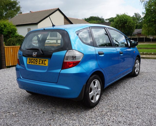View our HONDA JAZZ