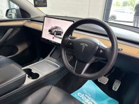 USED 2022 22 TESLA MODEL Y (Dual Motor) Long Range SUV 5dr Electric Auto 4WDE (384 bhp) 