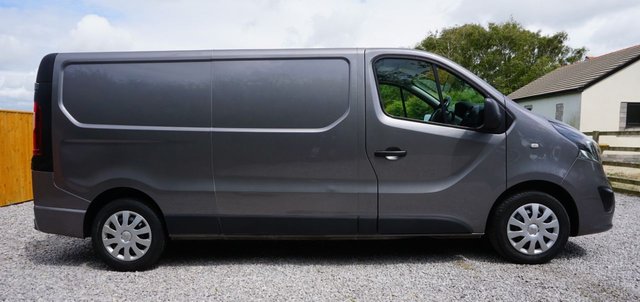 View our VAUXHALL VIVARO