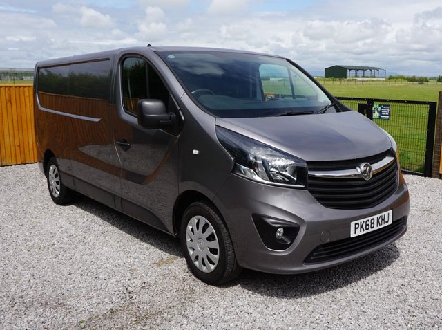 View our VAUXHALL VIVARO