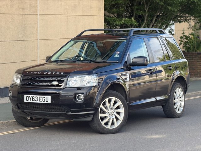 View our Land Rover Freelander 2 2.2 TD4 XS SUV 5dr Diesel Manual 4WD Euro 5 (s/s) (150 ps)