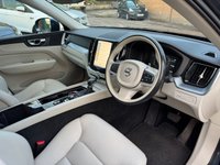 USED 2018 67 VOLVO XC60 2.0 D4 Momentum SUV 5dr Diesel Auto AWD Euro 6 (s/s) (190 ps) PanRoof/AppleCarP/FullVolvHist