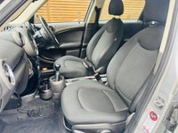 USED 2012 62 MINI COUNTRYMAN 1.6 Cooper D SUV 5dr Diesel Manual Euro 5 (s/s) (112 ps) Spec check when new: Folding Exterior Mirrors, Electric, Darkened Rear Glass, Multi-function for Steering Wheel - opt extras total &pound;3105 . Full service history with first 5 done at main agent. Looks and drives superb.