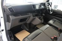 USED 2019 69 VAUXHALL VIVARO 1.5 Turbo D 2700 Sportive Panel Van 5dr Diesel Manual L1 H1 Euro 6 (s/s) (100 ps) ***CRUISE CONTROL***AIR CONDITIONING***APPLE CAR PLAY & ANDROID AUTO***REAR PARKING SENSORS***BLUETOOTH & DAB RADIO***AUTO LIGHTS***APPEARANCE & VISIBILITY PACKS***NO VAT***