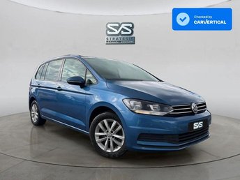 View our VOLKSWAGEN TOURAN