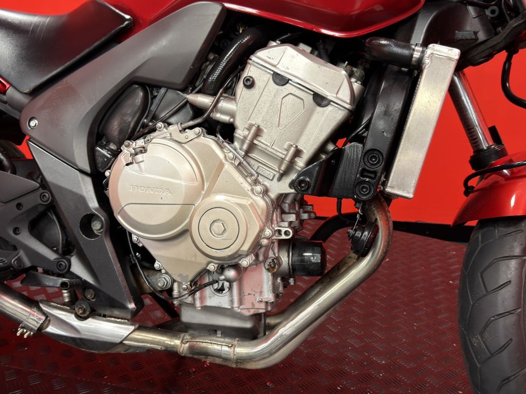 USED 2008 57 HONDA CBF 600 N TRADE BIKES AT TRADE PRICES DELKEVIC EXHAUST