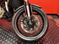 USED 2022 22 HUSQVARNA SVARTPILEN 125 TRADE BIKES AT TRADE PRICES AKRAPOVIC EXHAUST