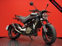 USED 2022 22 HUSQVARNA SVARTPILEN 125 TRADE BIKES AT TRADE PRICES AKRAPOVIC EXHAUST