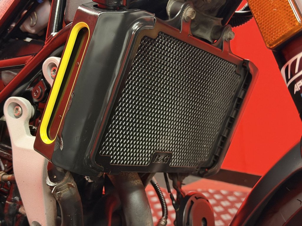 USED 2022 22 HUSQVARNA SVARTPILEN 125 TRADE BIKES AT TRADE PRICES AKRAPOVIC EXHAUST