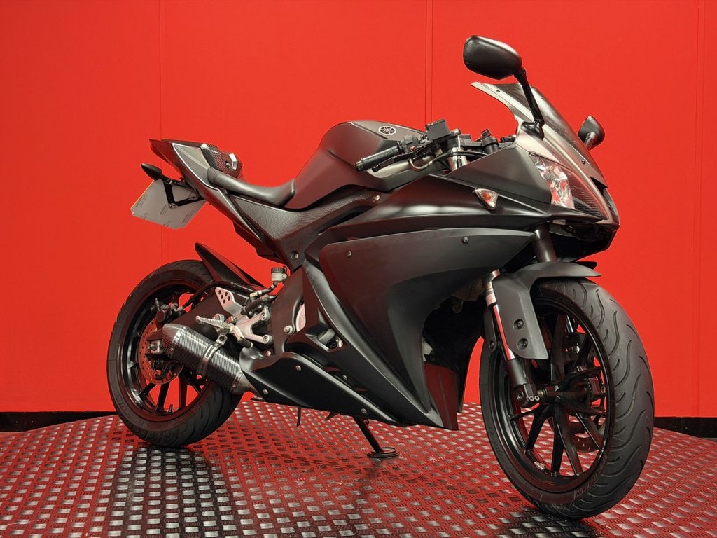 USED 2016 16 YAMAHA R125 TRADE BIKES AT TRADE PRICES AFTERMARKET EXHAUST
