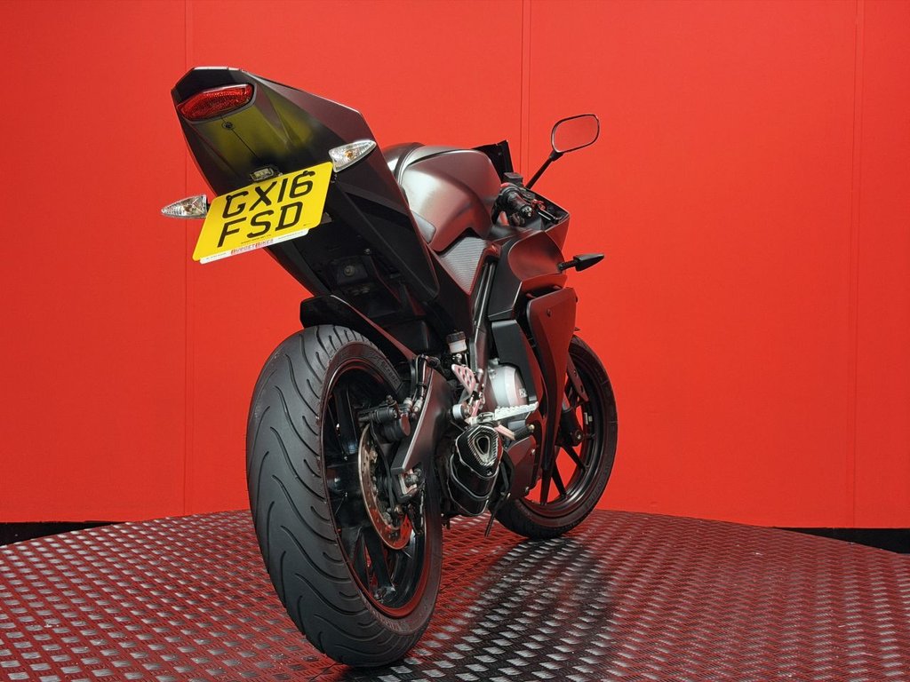 USED 2016 16 YAMAHA R125 TRADE BIKES AT TRADE PRICES AFTERMARKET EXHAUST