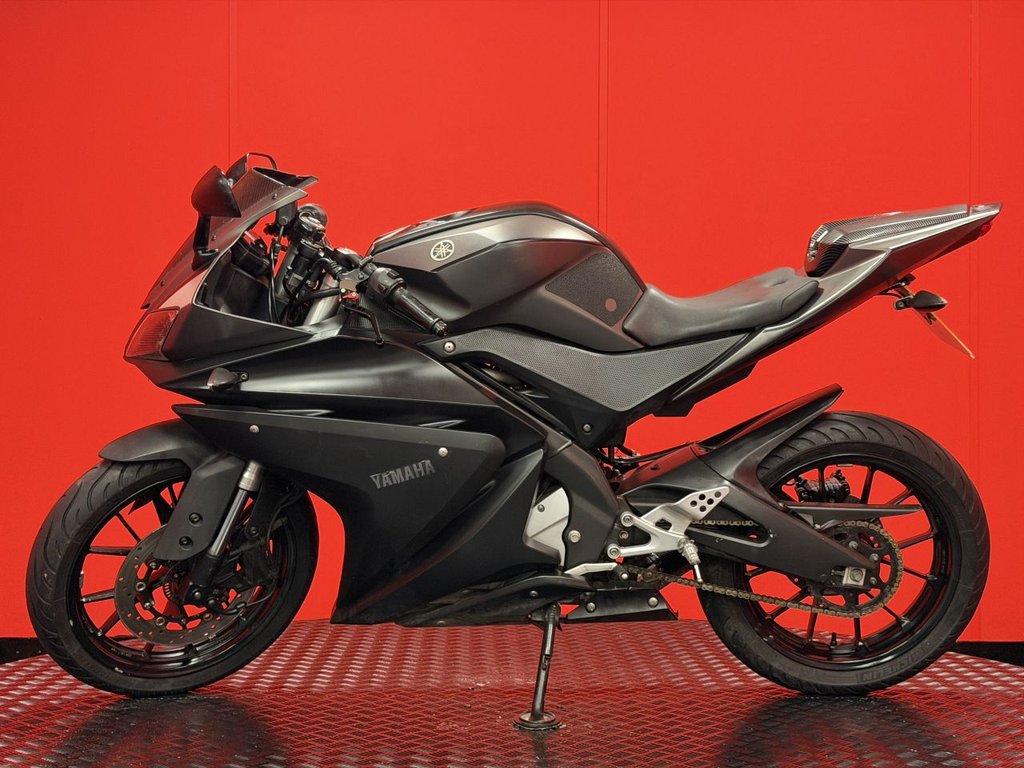 USED 2016 16 YAMAHA R125 TRADE BIKES AT TRADE PRICES AFTERMARKET EXHAUST