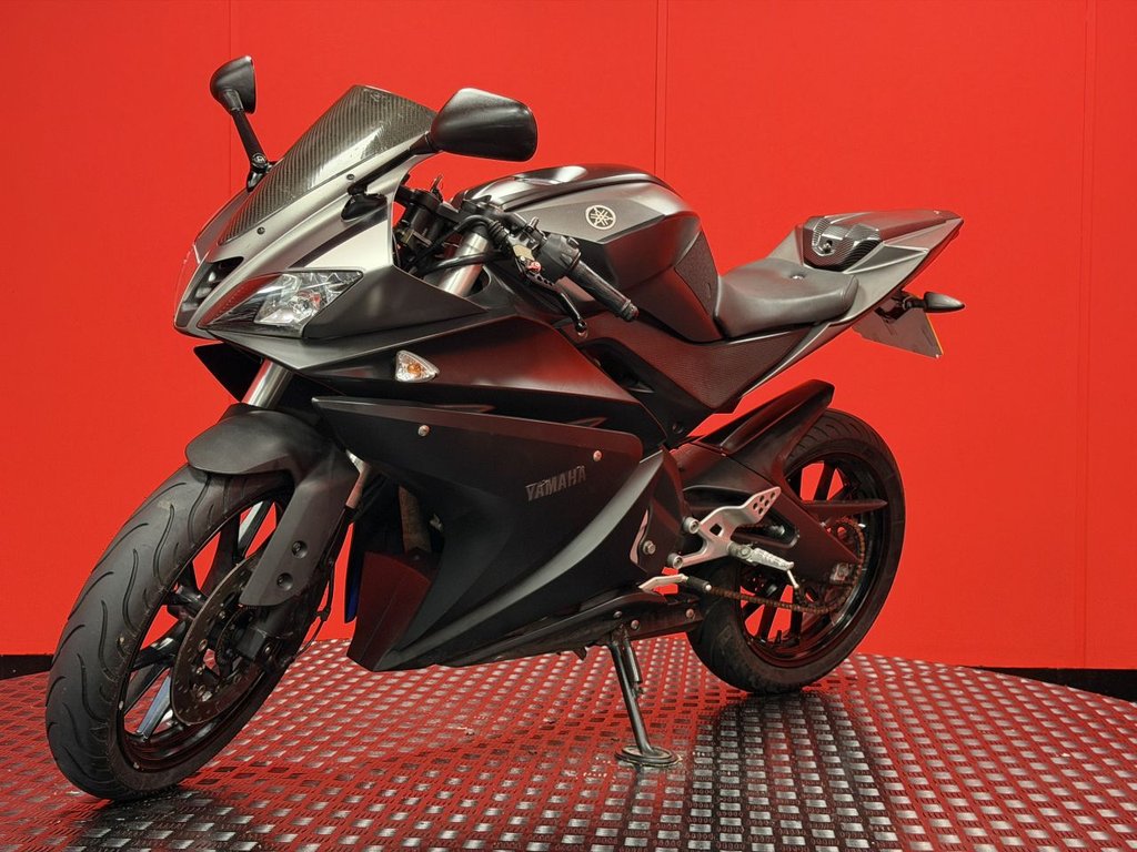 USED 2016 16 YAMAHA R125 TRADE BIKES AT TRADE PRICES AFTERMARKET EXHAUST